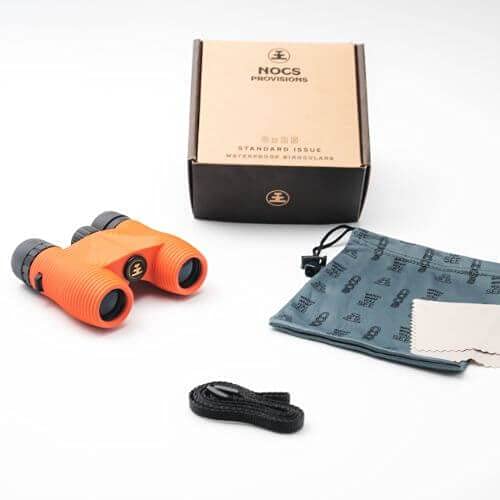 Nocs Provisions Standard Issue 8x25 Waterproof Binoculars (Poppy) - Nocs Provisions Standard Issue 8x25 Waterproof Binoculars (Poppy) - Travelking